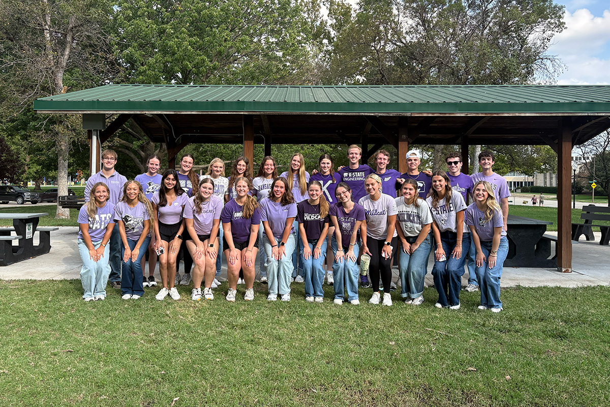 2026-2027 K-State Quest Class Members at New Member Tapping.